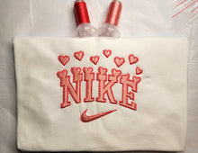 Load image into Gallery viewer, Valentines Nyk
