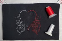 Load image into Gallery viewer, Skelly Heart (Plus Curve)

